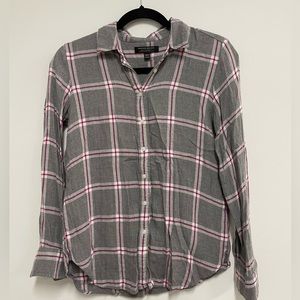 Banana Republic XS women’s shirt